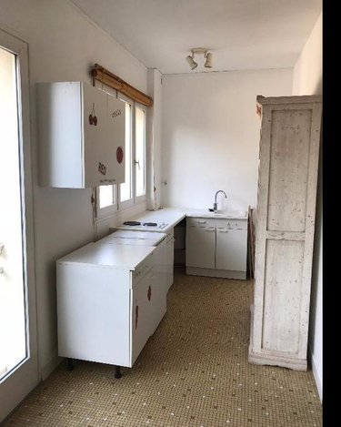 Location appartement Troyes 10000 Aube 38 m2 1 pièce 460 euros