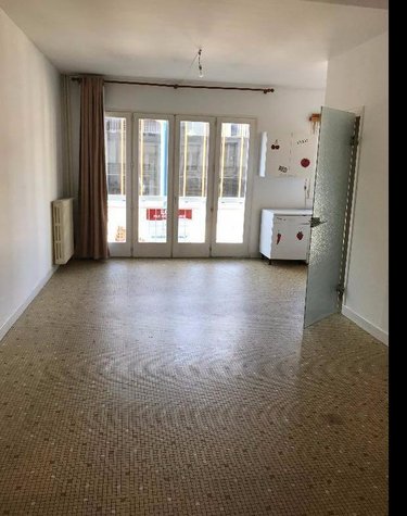 Location appartement Troyes 10000 Aube 38 m2 1 pièce 460 euros