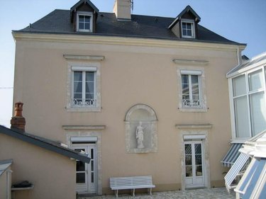 propriete a vendre Sargé-lès-le-Mans 72190 Sarthe 150 m2 6 pièces 717500 euros