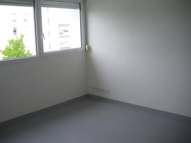 Location appartement Rennes 35000 Ille-et-Vilaine 18 m2 1 pièce 390 euros