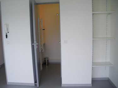 Location appartement Rennes 35000 Ille-et-Vilaine 18 m2 1 pièce 390 euros