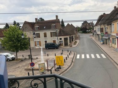Location appartement Ainay-le-Château 03360 Allier 101 m2 3 pièces