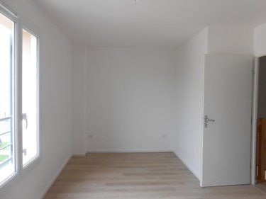 Location maison Mézières-sur-Seine 78970 Yvelines 78 m2 4 pièces 1224 euros