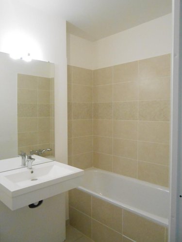 Location maison Mézières-sur-Seine 78970 Yvelines 78 m2 4 pièces 1224 euros