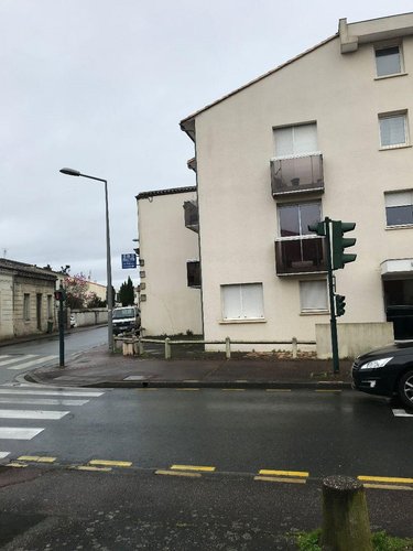 Location appartement Le Bouscat 33110 Gironde 39 m2 2 pièces 690 euros