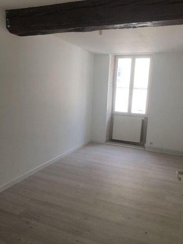 Location appartement Avallon 89200 Yonne 89 m2 4 pièces 635 euros