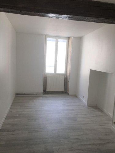 Location appartement Avallon 89200 Yonne 89 m2 4 pièces 635 euros