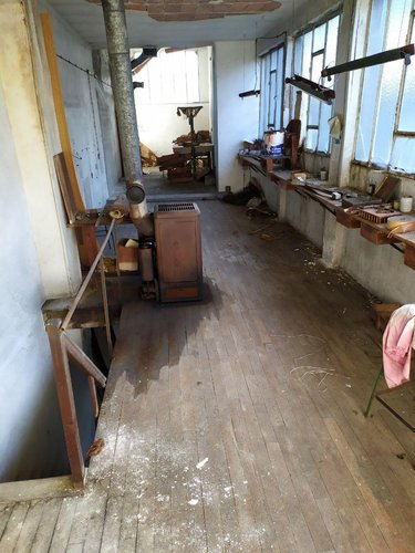 Divers a vendre Mehun-sur-Yèvre 18500 Cher 327 m2  55000 euros