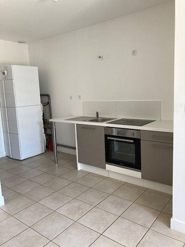 Location appartement Saint-André-les-Vergers 10120 Aube 50 m2 2 pièces 580 euros