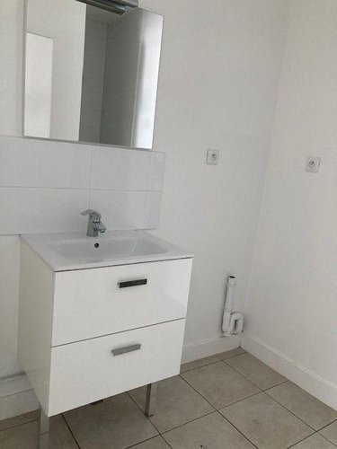 Location appartement Saint-André-les-Vergers 10120 Aube 50 m2 2 pièces 580 euros