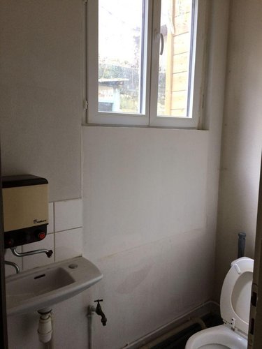 Location fonds et murs commerciaux Bar-sur-Seine 10110 Aube 85 m2  540 euros