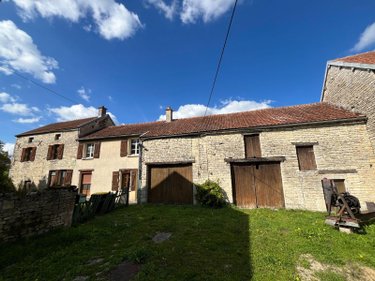 Maison a vendre Charrey-sur-Seine 21400 Côte-d'Or 196 m2 7 pièces 74300 euros