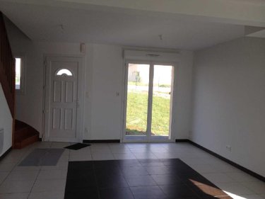 Location maison Saint-Senier-sous-Avranches 50300 Manche 84 m2 4 pièces 760 euros