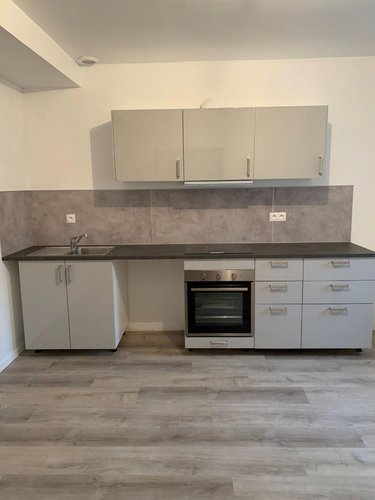 Location maison Bodilis 29400 Finistère 115 m2 8 pièces 867 euros