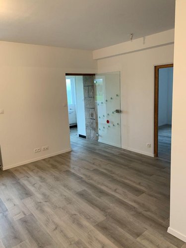 Location maison Bodilis 29400 Finistère 115 m2 8 pièces 867 euros