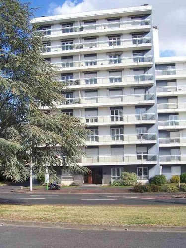 Location appartement Châtellerault 86100 Vienne 77 m2 4 pièces 585 euros