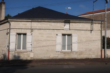 Location maison Châtellerault 86100 Vienne 39 m2 2 pièces 425 euros
