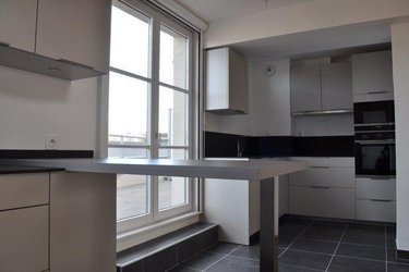 Location appartement Lille 59000 Nord 138 m2  2441 euros