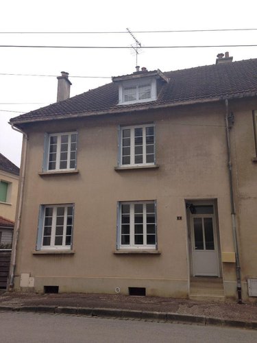 Location maison Bar-sur-Seine 10110 Aube 94 m2 4 pièces 700 euros