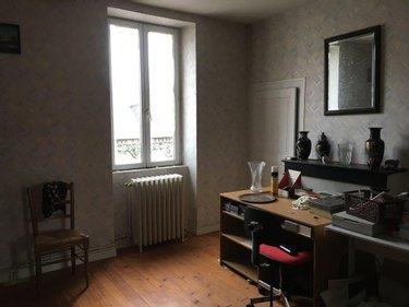 Maison a vendre Mehun-sur-Yèvre 18500 Cher 213 m2 4 pièces 159500 euros