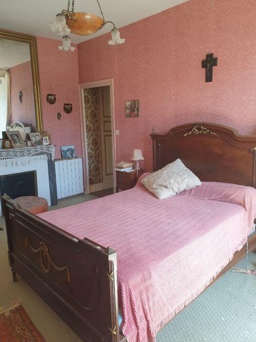 Maison a vendre Neuvy-Saint-Sépulchre 36230 Indre 200 m2 8 pièces 32000 euros
