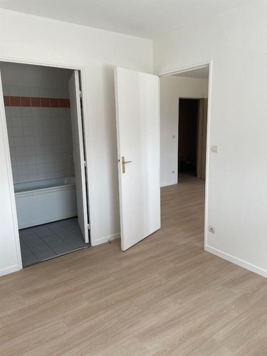 Location appartement Tourcoing 59200 Nord 42 m2 2 pièces 660 euros