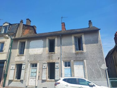 Immeuble a vendre La Jonchère-Saint-Maurice 87340 Haute-Vienne 215 m2  18000 euros