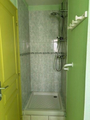 Location appartement Saint-Amand-Montrond 18200 Cher 37 m2 2 pièces 400 euros