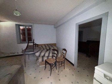 Maison a vendre Rezay 18170 Cher 280 m2 7 pièces 31800 euros