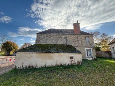 Maison a vendre Rezay 18170 Cher 280 m2 7 pièces 31800 euros