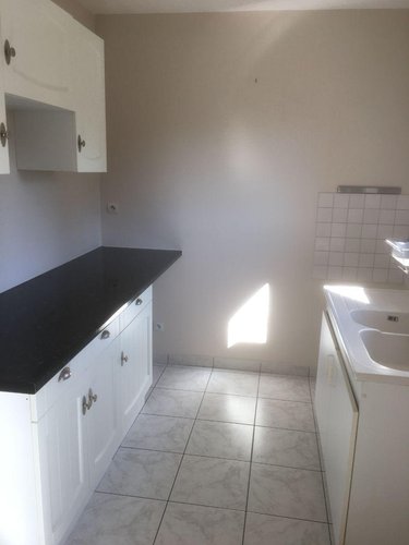 Location maison Saint-Laurent-de-la-Plaine 49290 Maine-et-Loire 100 m2 3 pièces 750 euros