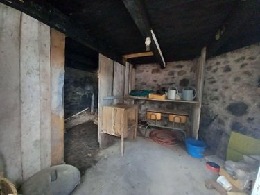 Maison a vendre Chavagnac 15300 Cantal 196 m2 10 pièces 139000 euros
