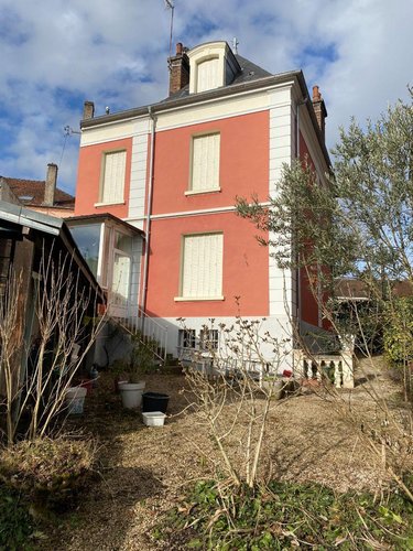 Maison a vendre Le Creusot 71200 Saône-et-Loire 196 m2 9 pièces 236900 euros