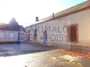 Immeuble a vendre Saint-Hilaire-sur-Yerre 28220 Eure-et-Loir 360 m2  191000 euros