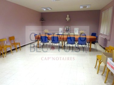 Immeuble a vendre Saint-Hilaire-sur-Yerre 28220 Eure-et-Loir 360 m2  191000 euros