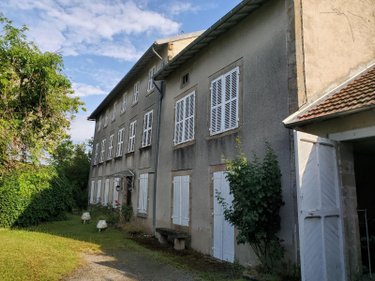 Maison a vendre Bourganeuf 23400 Creuse 247 m2 7 pièces 90000 euros