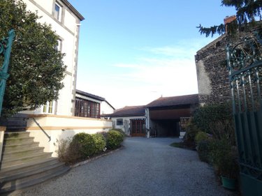 Maison a vendre Aulnat 63510 Puy-de-Dôme 200 m2 8 pièces 465000 euros
