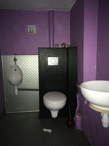 Fonds et murs commerciaux a vendre Saint-James 50240 Manche 55 m2  59600 euros