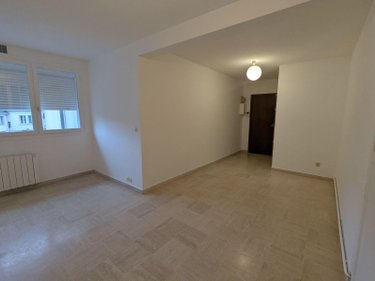 Location appartement Nogent-le-Rotrou 28400 Eure-et-Loir 39 m2 2 pièces 450 euros