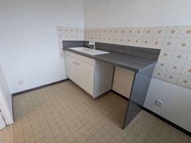 Location appartement Nogent-le-Rotrou 28400 Eure-et-Loir 39 m2 2 pièces 450 euros