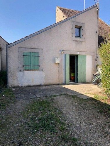 Maison a vendre Saint-Amand-Montrond 18200 Cher 36 m2 2 pièces 45000 euros