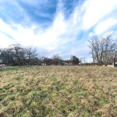 Terrain a batir a vendre Montceaux-lès-Vaudes 10260 Aube 1101 m2  33200 euros