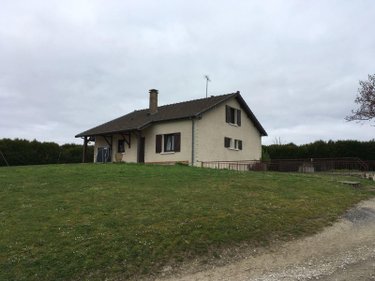 Location maison Châtelraould-Saint-Louvent 51300 Marne 133 m2 6 pièces 700 euros