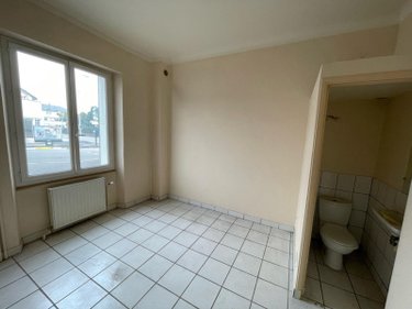 Location fonds et murs commerciaux Ussel 19200 Corrèze 13 m2  100 euros