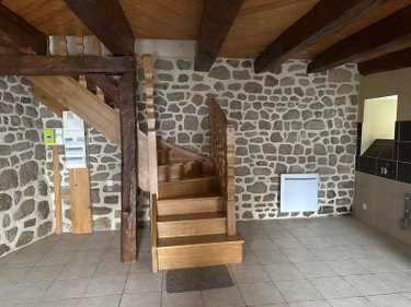 Location maison Veyrières 19200 Corrèze 58 m2 3 pièces 610 euros