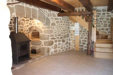 Location maison Veyrières 19200 Corrèze 58 m2 3 pièces 610 euros