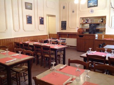 Fonds et murs commerciaux a vendre Bélâbre 36370 Indre  95400 euros