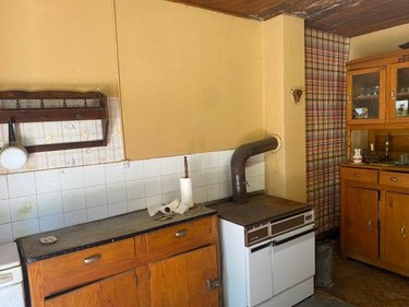Maison a vendre Lavigerie 15300 Cantal 5 pièces 45000 euros