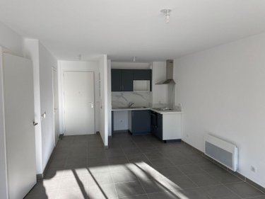 Location appartement La Garde 83130 Var 59 m2 3 pièces 947 euros