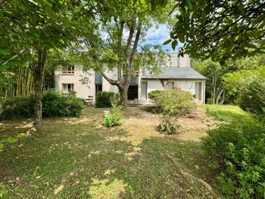 Maison a vendre Neuvy-Saint-Sépulchre 36230 Indre 250 m2 10 pièces 198000 euros